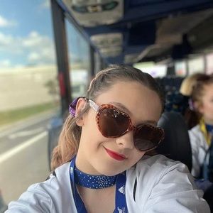 Meet your Posher, Madison